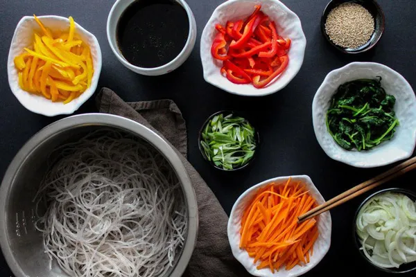 Công thức miến trộn Hàn Quốc - 15 Phút, sợi dai, vị chuẩn