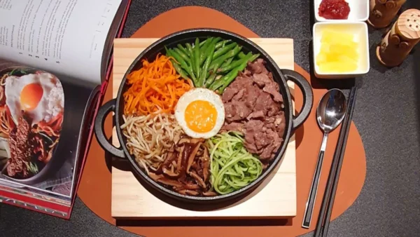 Địa chỉ cơm trộn Hàn Quốc ngon ở Hcm bạn nên thử ít nhất một lần