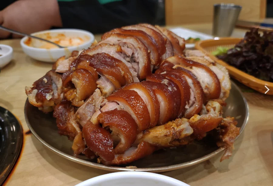 Jokbal có béo không? Có phù hợp cho người ăn kiêng