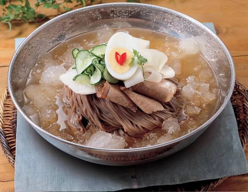 Mua mì lạnh Hàn Quốc chính hãng ở TP.HCM